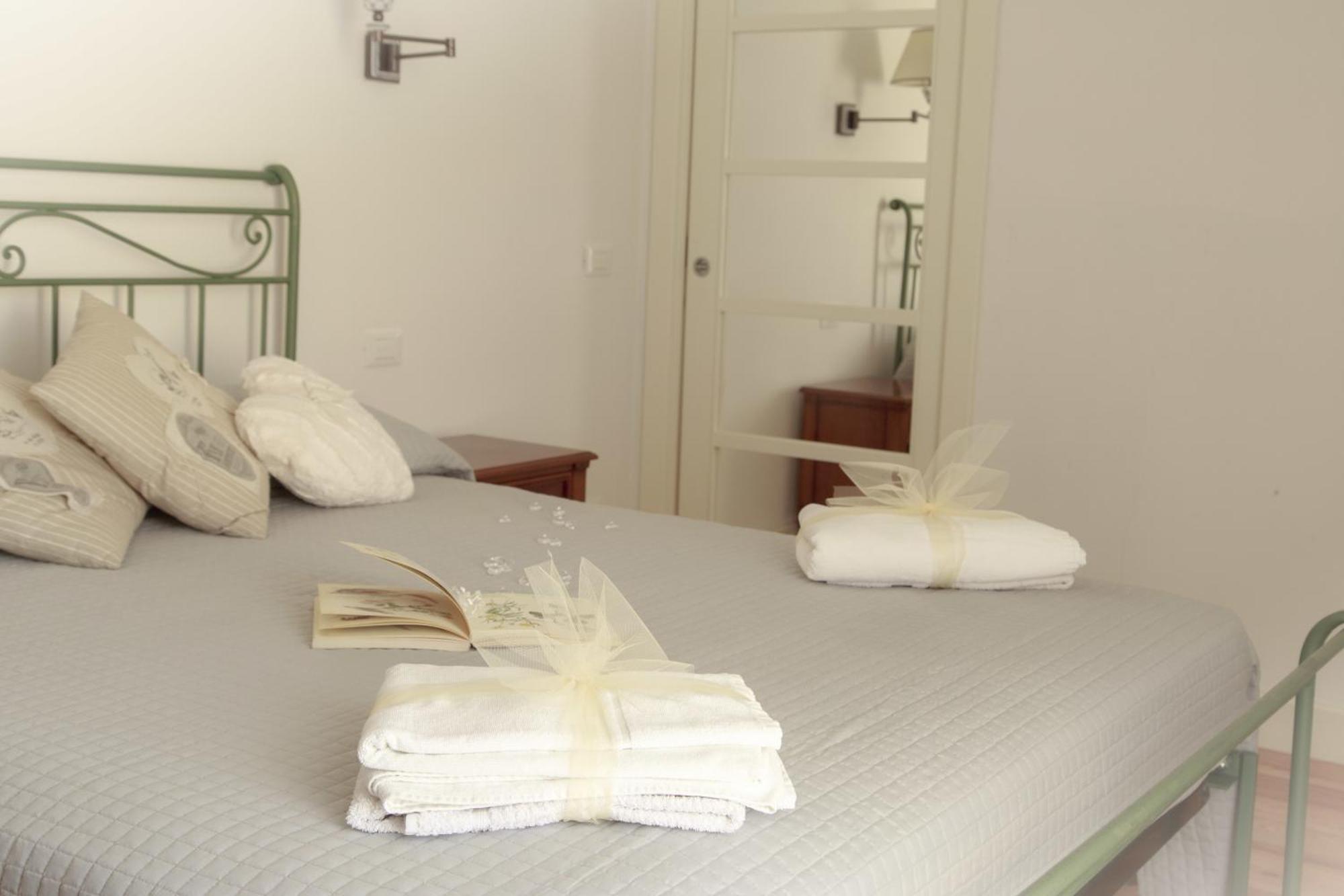 Corso Emanuele Apartments San Vincenzo Værelse billede